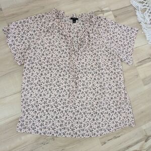 pink & black floral Ann Taylor Factory top medium